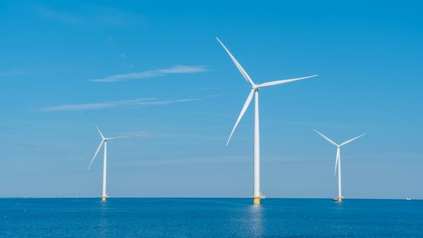 Transforming surgery: how augmented reality revolutionizes precision in complex procedures